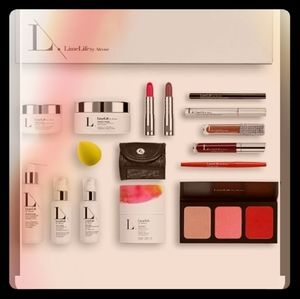 Amazing makeup that last up to 16 hours